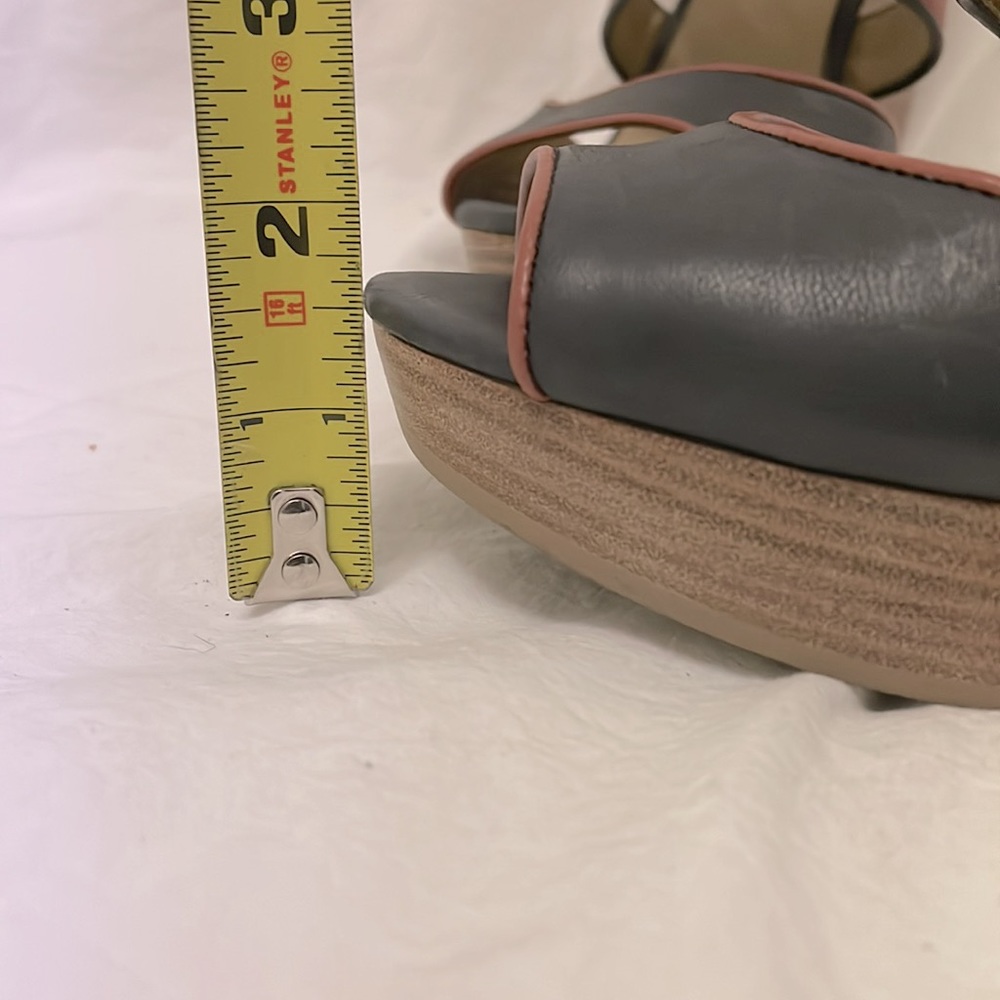 Platform sandals - Picture 11 of 11